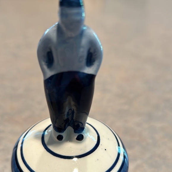 Two delfts blue hand painted bells.$28 for both - Picture 6 of 8